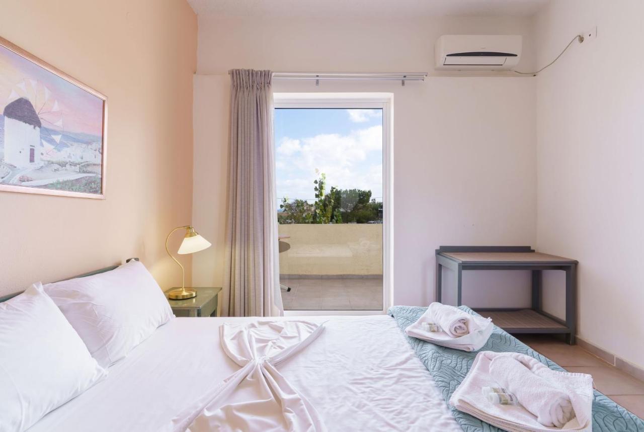 Blue Dream Hotel Stavromenos  Bagian luar foto