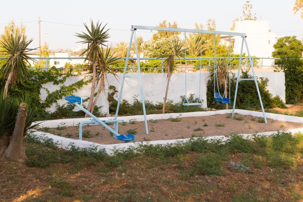 Blue Dream Hotel Stavromenos  Bagian luar foto