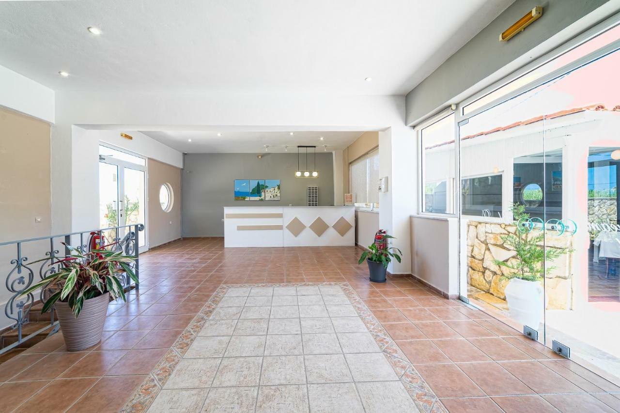 Blue Dream Hotel Stavromenos  Bagian luar foto
